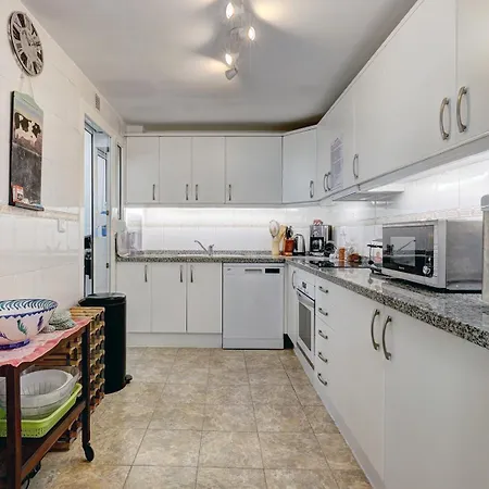 Apartamento Quality Sleeps 8 Airconditioned Underground Parking Ultra Fast Wifi