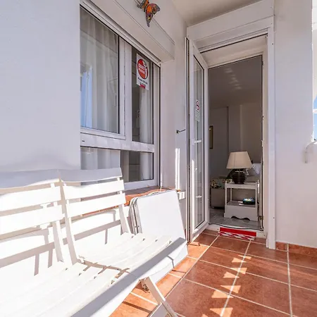Sleeps 8 Aircon Fast Wifi 63 Inch Tv Secure Underground Parking Free Netflix * Marbella