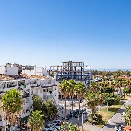 Marbella Sleeps 8 Aircon Secure Underground Parking Free Netflix Fast Internet * Marbella